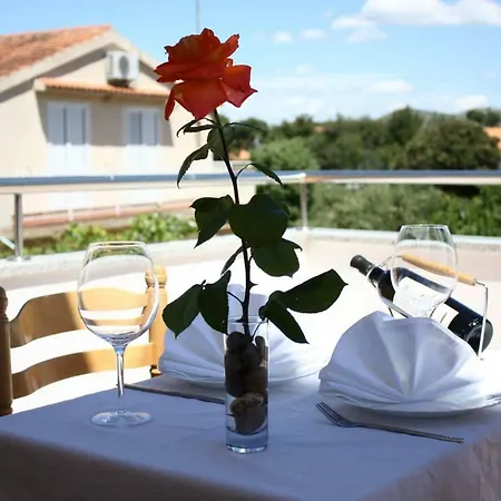 Korina Brodarica (Sibenik-Knin)