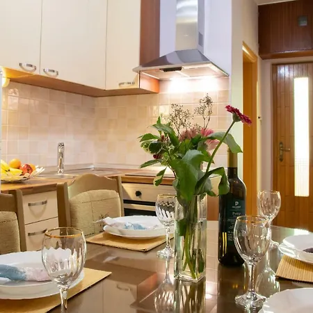 Korina Apartman *