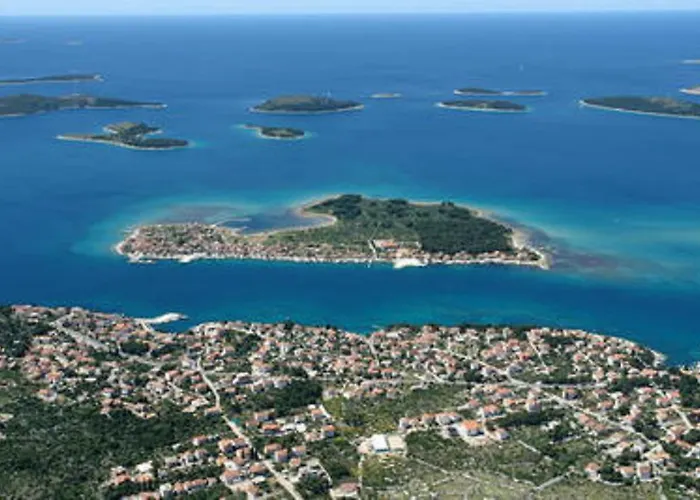 Korina Brodarica (Sibenik-Knin)