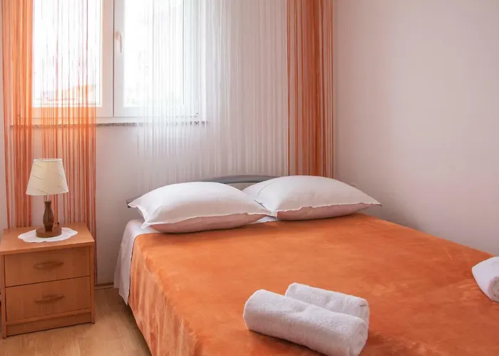 Korina Brodarica (Sibenik-Knin)